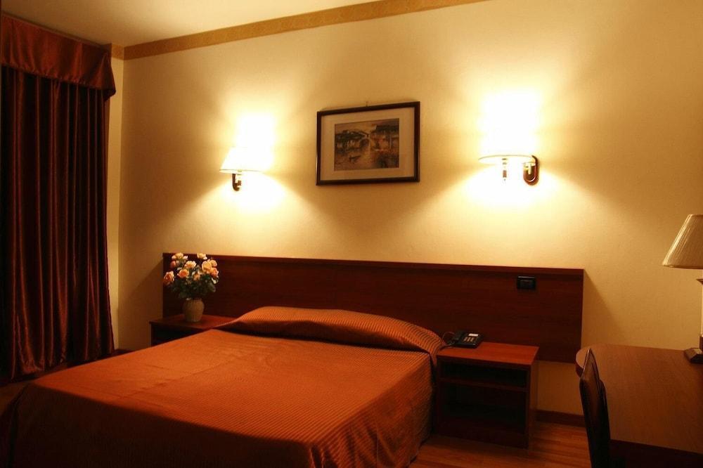 Hotel Geo Roma Ngoại thất bức ảnh